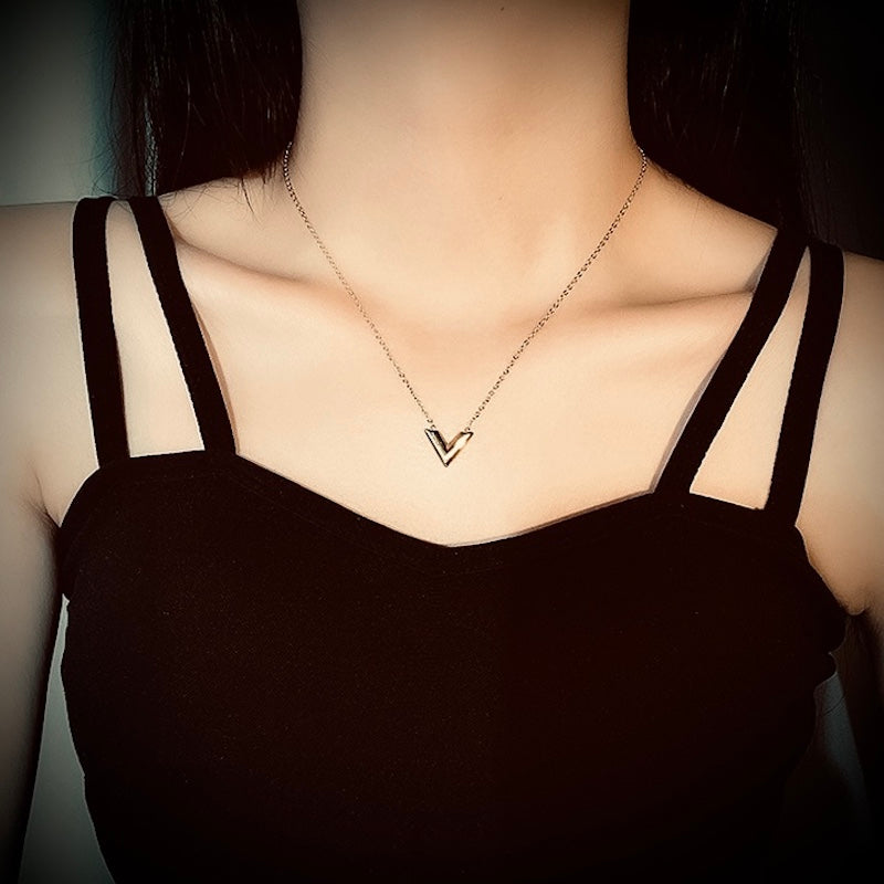 Solid V Necklace | Minimalist Geometric Jewelry – Eden Rose